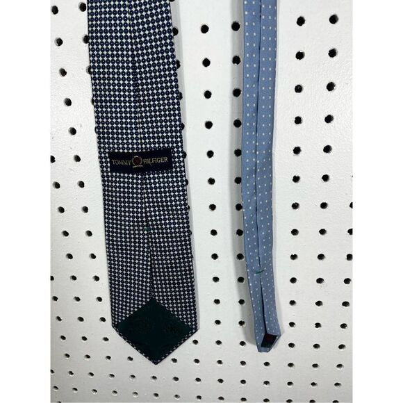 Tommy Hilfiger tie - Picture 4 of 4